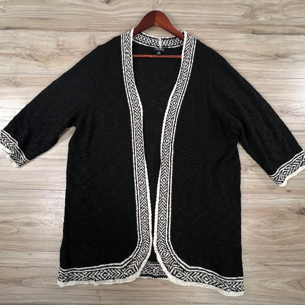 Torrid Womens Black White Geometric Border Open Front Cardigan Size 3 3X